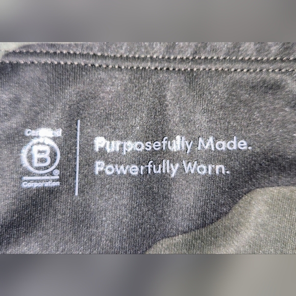 Athleta Contender 7/8 Leggings Womens Size Small Green Camo Stretch Shaping - Picture 5 of 11